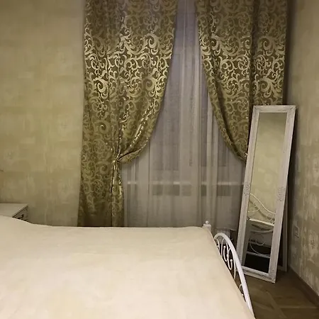 Апартаменты Comfort Near Opera Theater